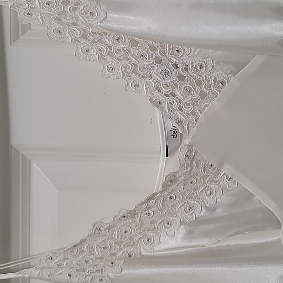 VINTAGE DELICATES WOMEN'S LINGERIE IVORY ADJUSTABLE STRAP SIZE XL - Picture 5 of 8